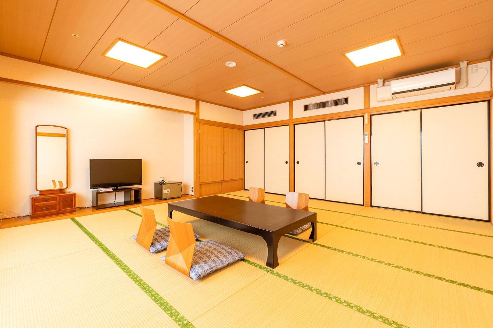 Ooedo Onsen Monogatari Aizu Hotel ภายนอก รูปภาพ